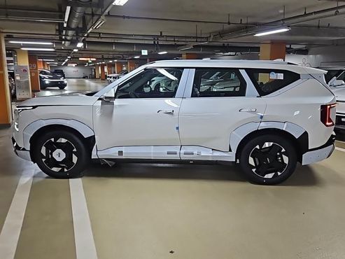 Kia EV5 Long Range 2WD Earth — пробег 6 км — фото 5 из 5