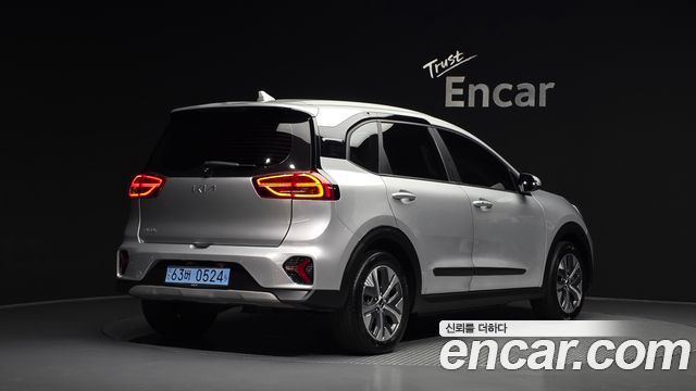 Kia Niro из Кореи Encar