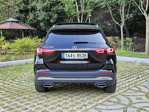 Mercedes-Benz GLA-Class GLA250 4MATIC — пробег 27 383 км — фото 5 из 5