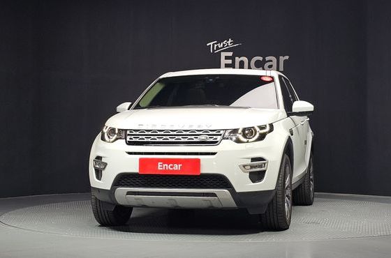 Land Rover Discovery Sport 2.0 TD4 HSE Luxury — пробег 40 583 км — фото 3 из 5