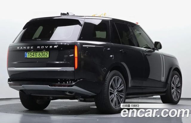 Land Rover Range Rover P550E AB — пробег 10 000 км — фото 2 из 5