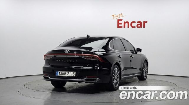 Hyundai Grandeur из Кореи Encar