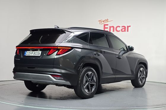 Hyundai Tucson HEV 1.6 2WD Inspiration — пробег 14 922 км — фото 2 из 5