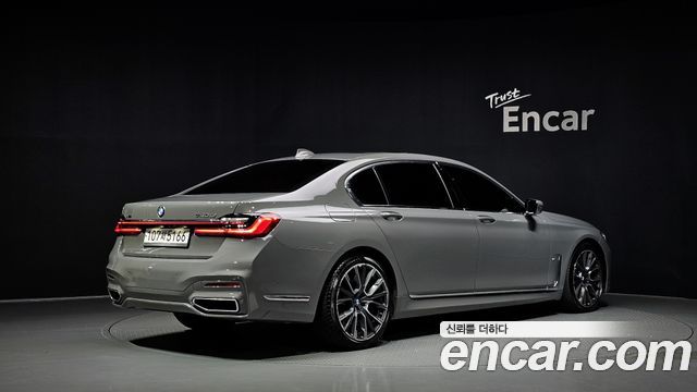 BMW 7-Series из Кореи Encar