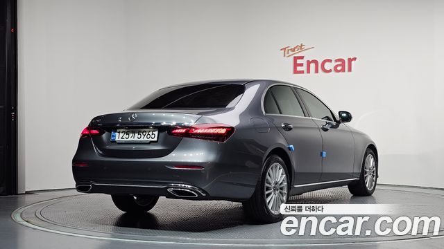 Mercedes-Benz E-Class из Кореи Encar