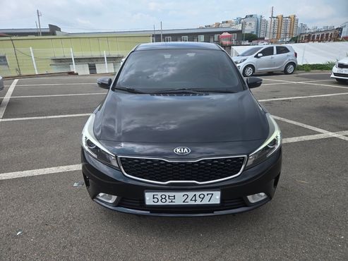 Kia K3 Trendy E Type — пробег 145 900 км — фото 1 из 5