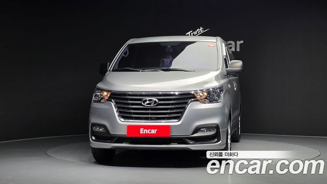 Hyundai Starex Wagon 11-Seater Smart — пробег 68 095 км — фото 3 из 5