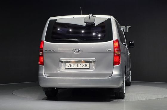 Hyundai Starex Wagon 11-Seater Smart — пробег 68 095 км — фото 4 из 5