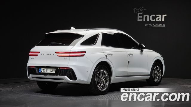 Genesis GV70 из Кореи Encar