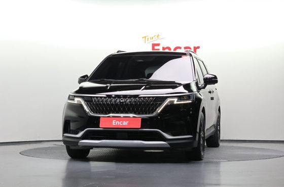 Kia Carnival 9-Seater Prestige — пробег 45 737 км — фото 3 из 5