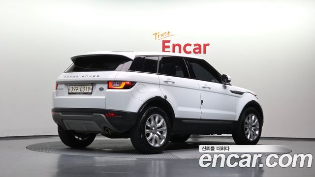 Land Rover Range Rover Evoque 2.0 TD4 SE — пробег 92 888 км — фото 2 из 5