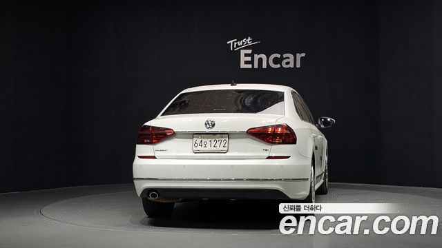 Volkswagen Passat из Кореи Encar
