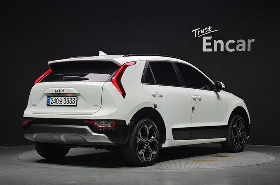 Kia Niro Signature — пробег 113 706 км — фото 2 из 5