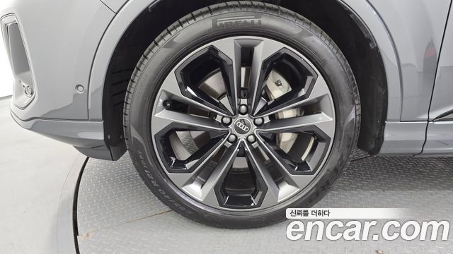 Audi Q7 из Кореи Encar