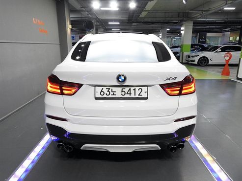 BMW X4 xDrive20d M Sport — пробег 121 786 км — фото 3 из 5