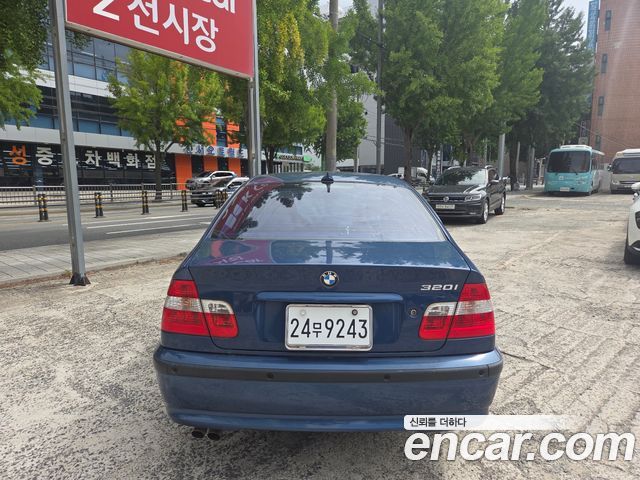 BMW 3-Series 320i Sedan E46 — пробег 160 000 км — фото 5 из 5