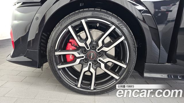 Mini Cooper Convertible JCW — пробег 10 951 км — фото 5 из 5