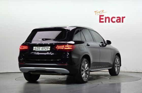 Mercedes-Benz GLC-Class GLC350e 4MATIC — пробег 60 695 км — фото 2 из 5