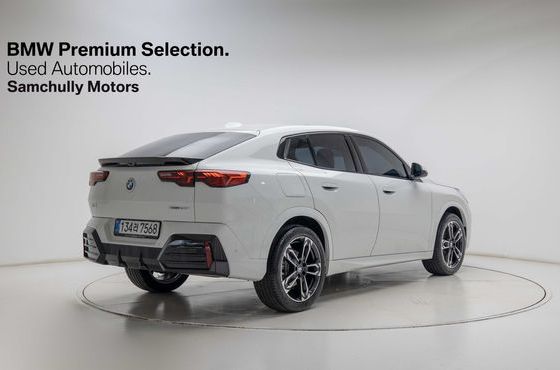 BMW X2 (F39) xDrive 20i M Sport — пробег 4 150 км — фото 2 из 5