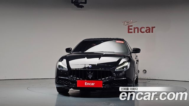Maserati Quattroporte 3.0 V6 Granlusso — пробег 48 440 км — фото 3 из 5