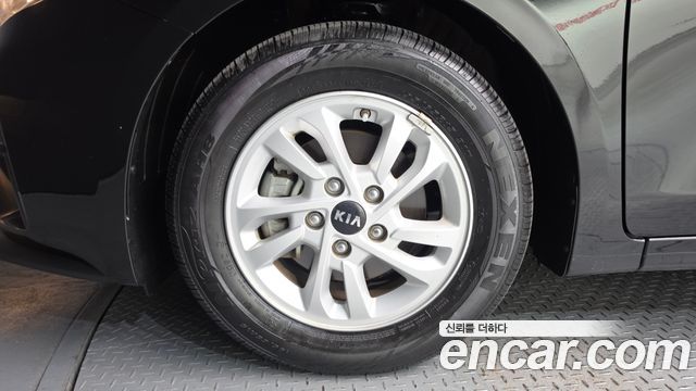Kia K3 из Кореи Encar