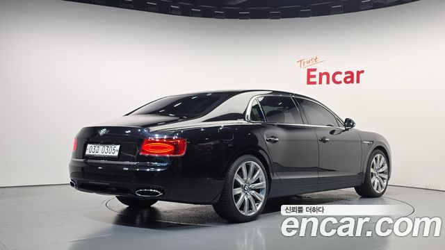 Bentley Flying Spur 6.0 — пробег 75 237 км — фото 2 из 5