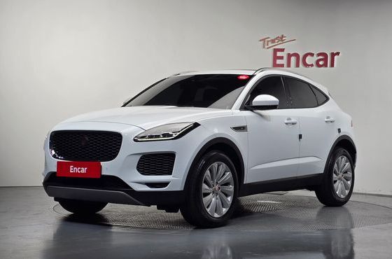 Jaguar E-PACE P250 SE — пробег 27 659 км — фото 1 из 5