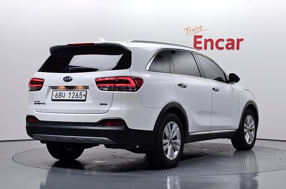 Kia Sorento Diesel 2.0 2WD Prestige — пробег 211 273 км — фото 2 из 5
