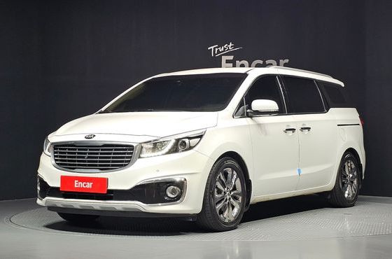 Kia Carnival Gasoline 9-seater Noblesse — пробег 137 889 км — фото 1 из 5