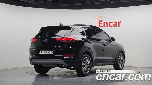 Hyundai Tucson из Кореи Encar