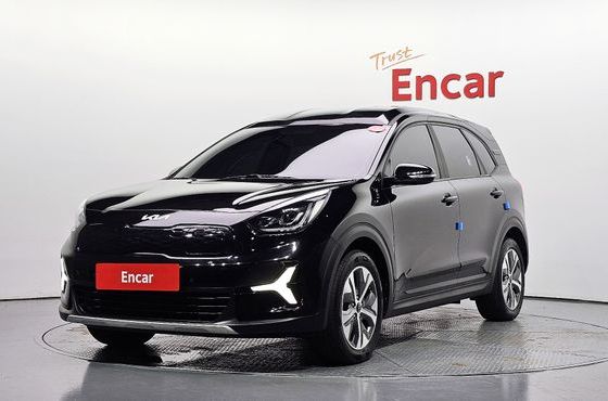 Kia Niro Air — пробег 70 107 км — фото 1 из 5