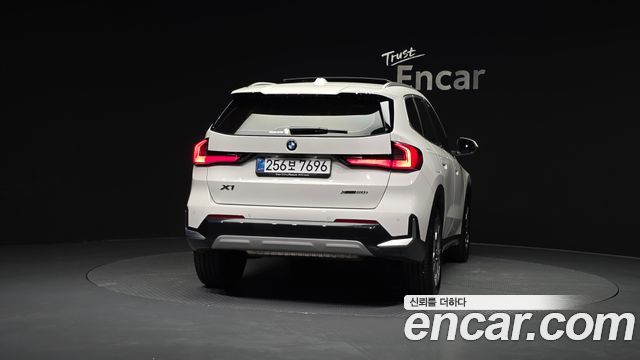 BMW X1 из Кореи Encar