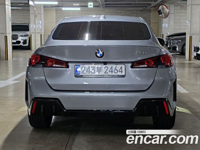 BMW 2-Series 220 M Sport — пробег 4 153 км — фото 4 из 5
