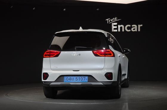 Kia Niro Earth — пробег 107 039 км — фото 4 из 5