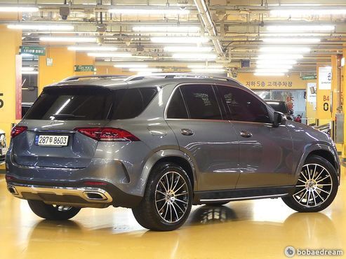 Mercedes-Benz GLE-Class GLE450 4MATIC — пробег 39 000 км — фото 3 из 5
