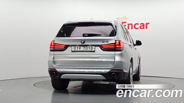 BMW X5 xDrive 30d — пробег 123 693 км — фото 4 из 5