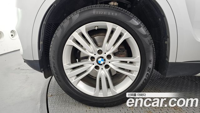 BMW X5 xDrive 30d — пробег 123 693 км — фото 5 из 5