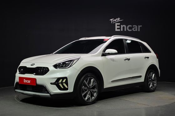 Kia Niro 1.6 HEV Noblesse Special — пробег 77 781 км — фото 1 из 5