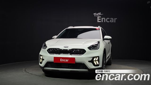 Kia Niro 1.6 HEV Noblesse Special — пробег 77 781 км — фото 3 из 5