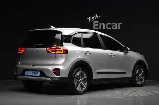 Kia Niro Air — пробег 86 390 км — фото 2 из 5