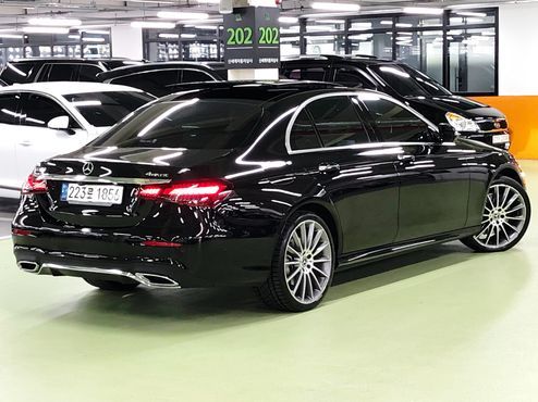 Mercedes-Benz E-Class E350 4MATIC AMG Line Edition — пробег 45 472 км — фото 2 из 5
