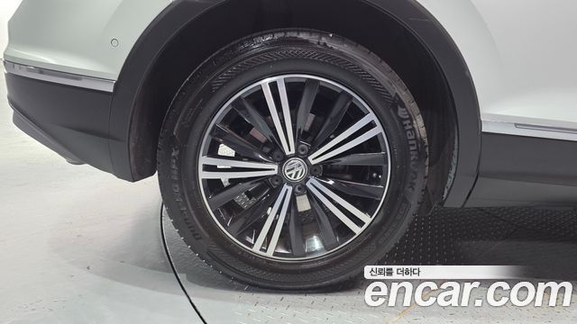Volkswagen Tiguan 2.0 TDI Prestige — пробег 84 080 км — фото 5 из 5