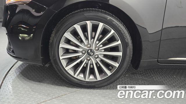 Kia K7 из Кореи Encar