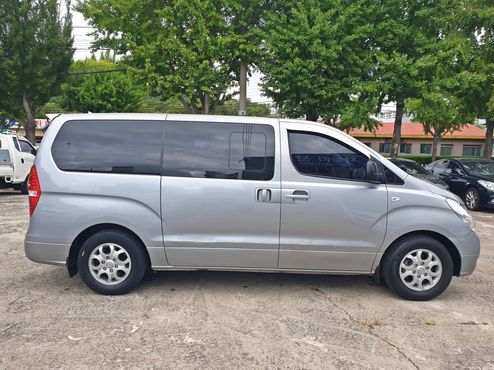 Hyundai Starex 12-Seater Wagon CVX Luxury — пробег 120 005 км — фото 5 из 5