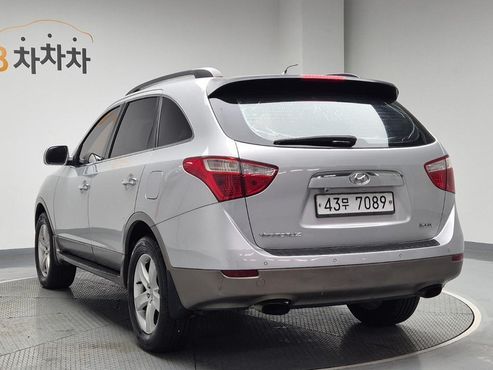 Hyundai Veracruz Diesel 2WD 300X Deluxe — пробег 205 858 км — фото 2 из 5