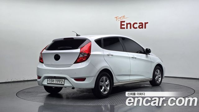 Hyundai Accent из Кореи Encar