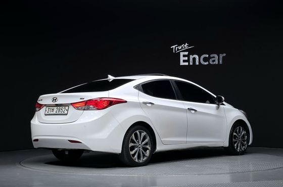 Hyundai AVANTE M16 GDI Premium — пробег 78 077 км — фото 2 из 5