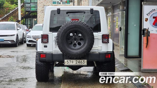 Jeep Wrangler 2.8 Diesel Sahara 4Door — пробег 183 000 км — фото 4 из 5