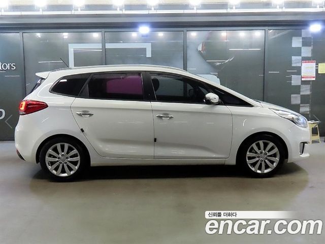 Kia Carens из Кореи Encar