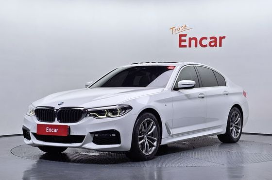 BMW 5-Series 530i xDrive M Sport Package Plus — пробег 117 548 км — фото 1 из 5